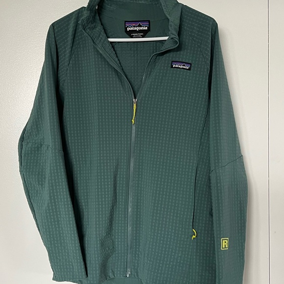 Patagonia Women’s R1 TechFace Jacket size L - Picture 5 of 5